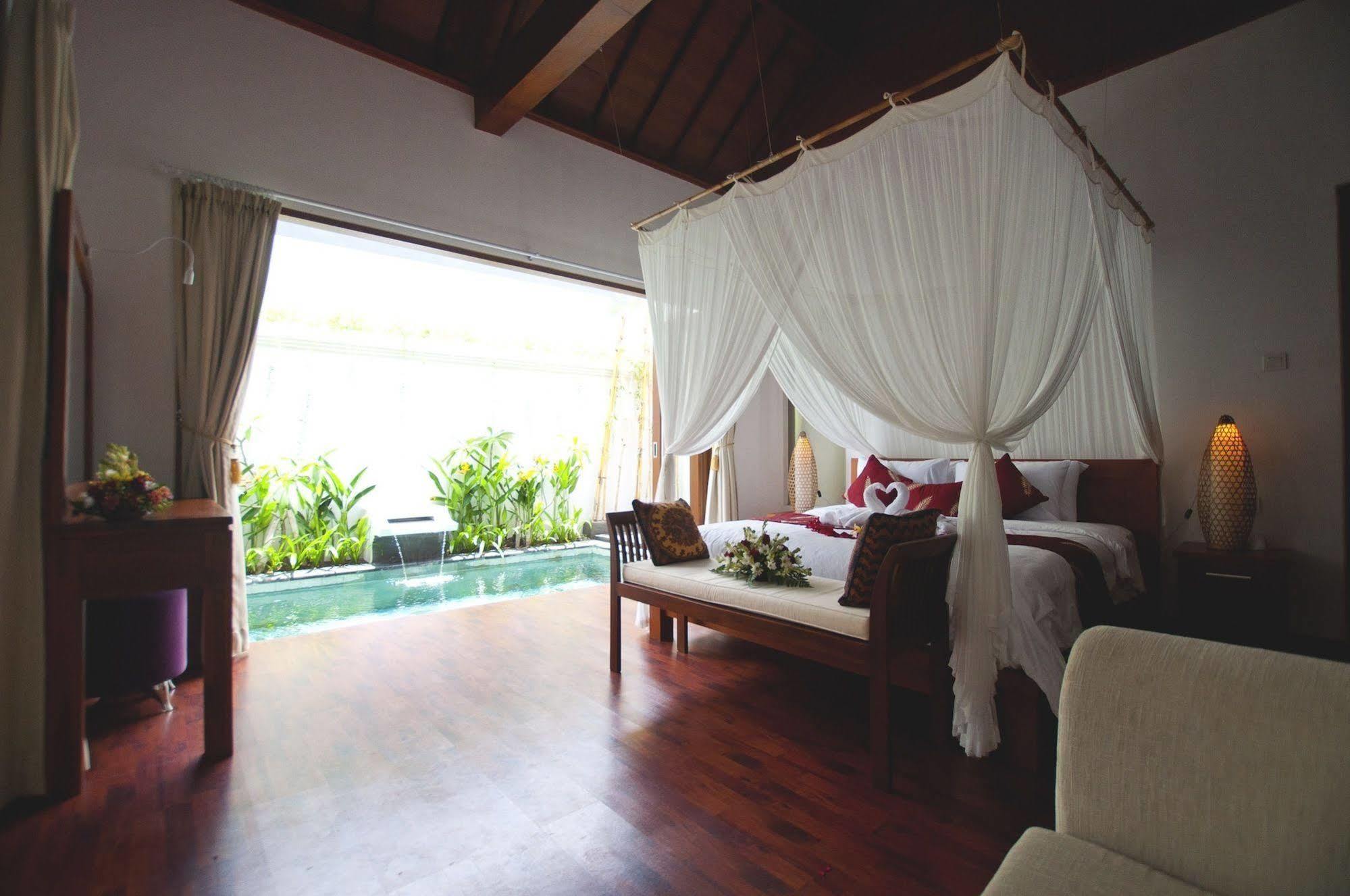 Villa Bougainville Seminyak Exterior foto